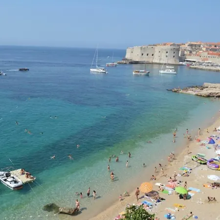 Sea View Guest house 3*
