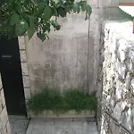 Sea View 3*